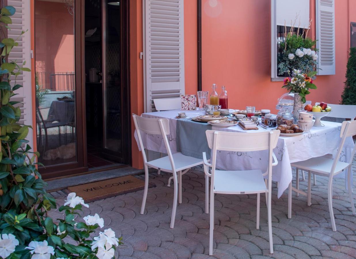 Appartamento Vacanze / Holiday Flat Farfalle&Rossobarbera Montegrosso dʼAsti Exterior foto